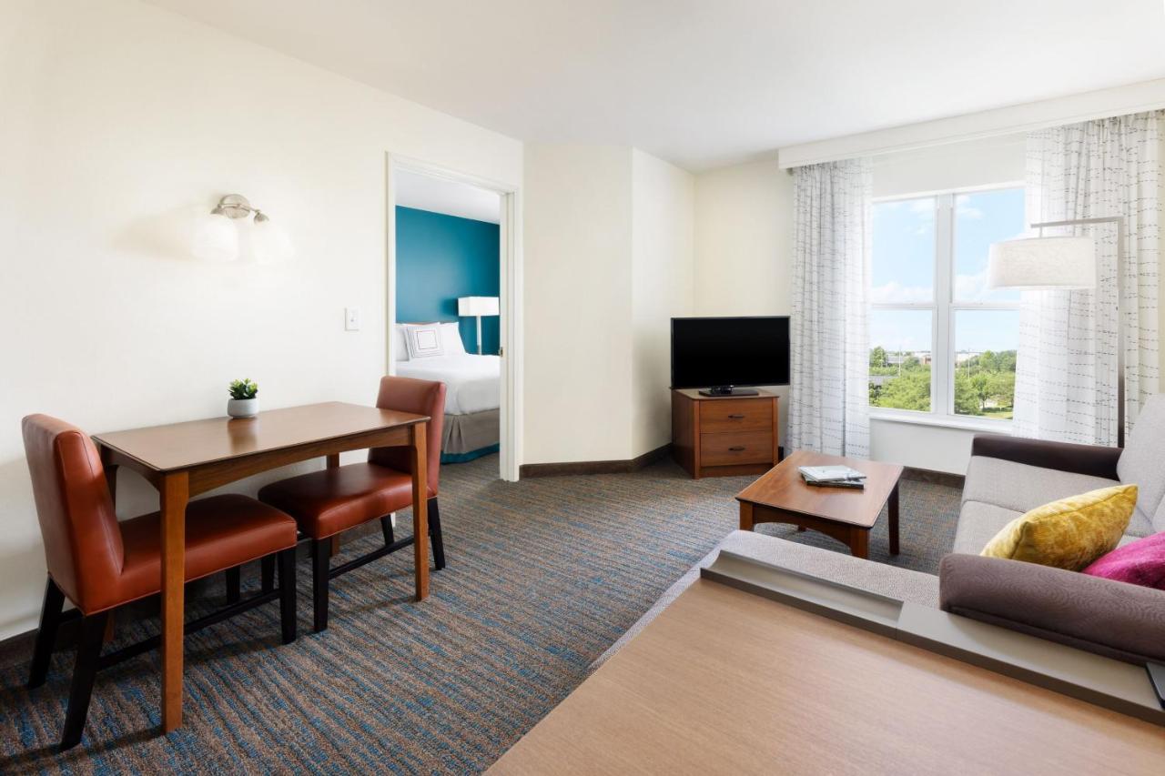 Residence Inn Des Moines West At Jordan Creek Town Center West Des Moines Exterior photo