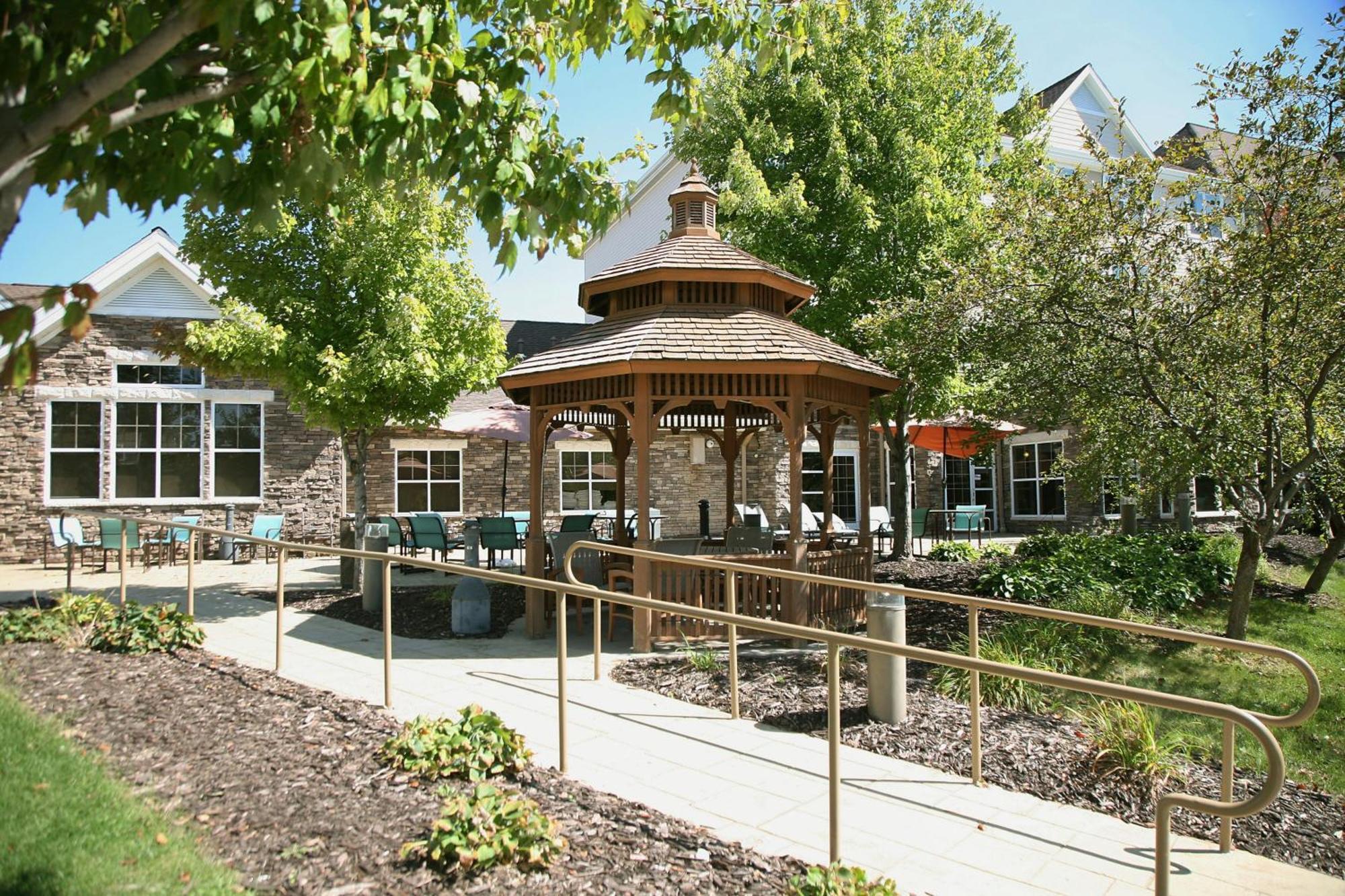 Residence Inn Des Moines West At Jordan Creek Town Center West Des Moines Exterior photo
