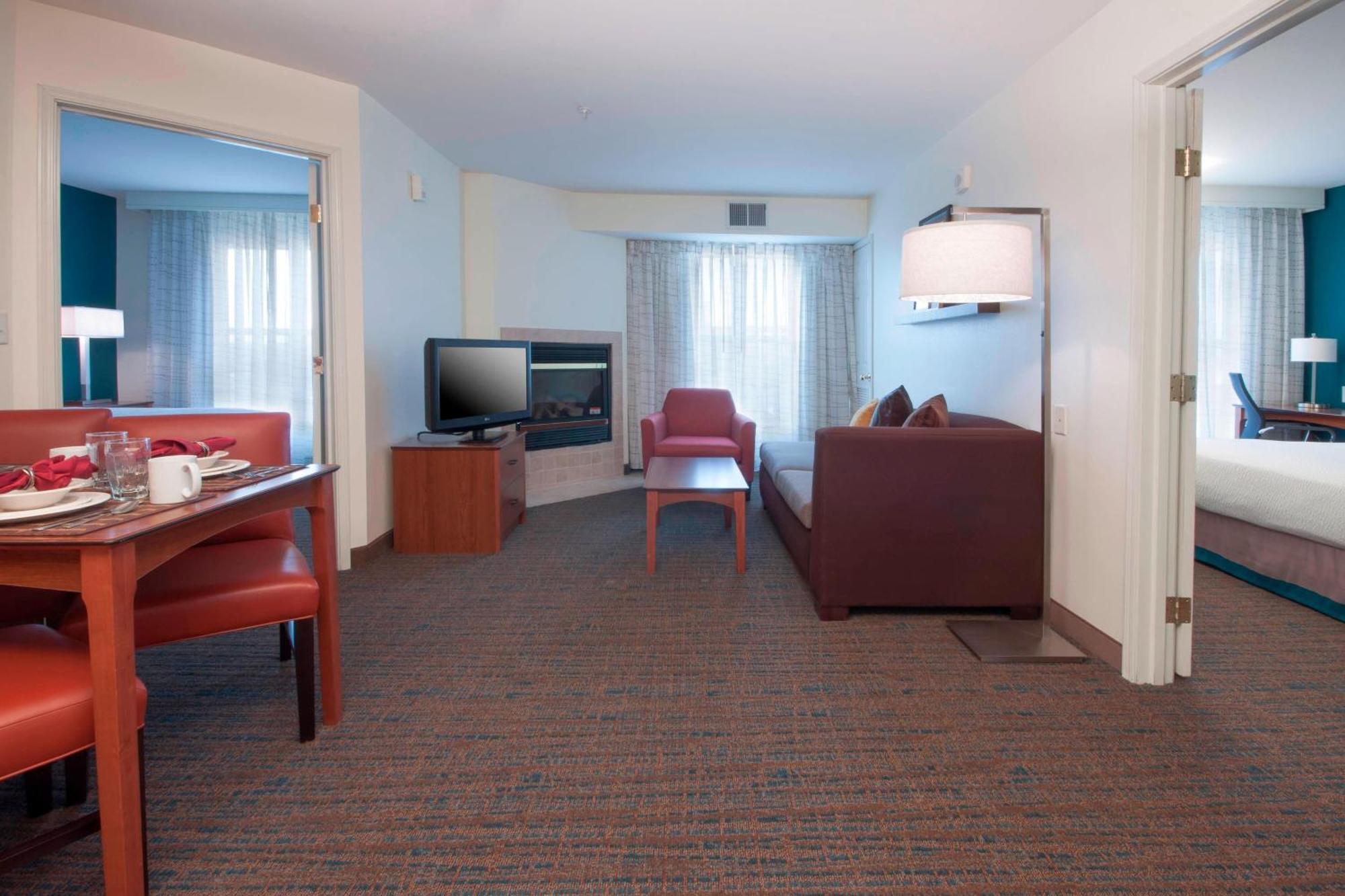 Residence Inn Des Moines West At Jordan Creek Town Center West Des Moines Exterior photo